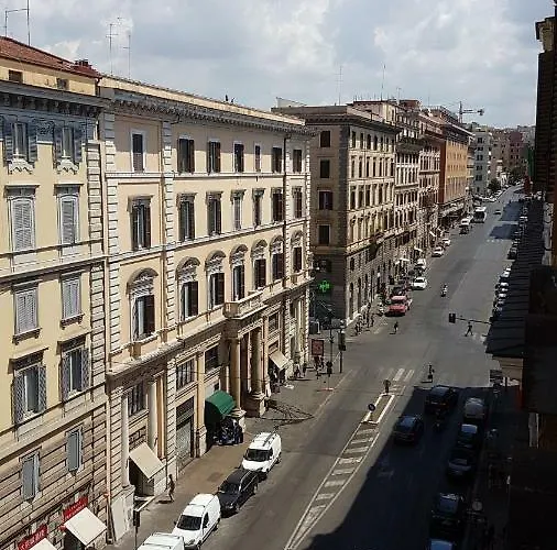 Pensión Domus Ferraro 2*
