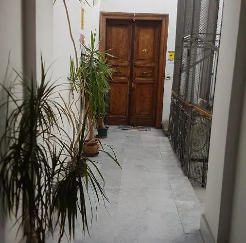 Domus Ferraro 2*