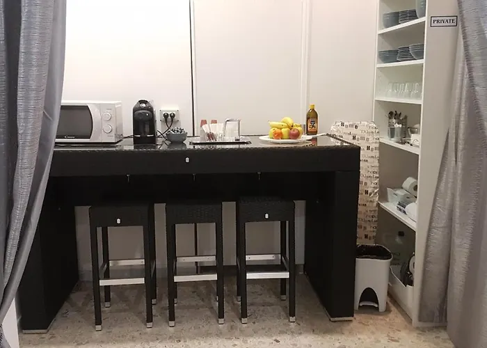 Domus Ferraro 2*